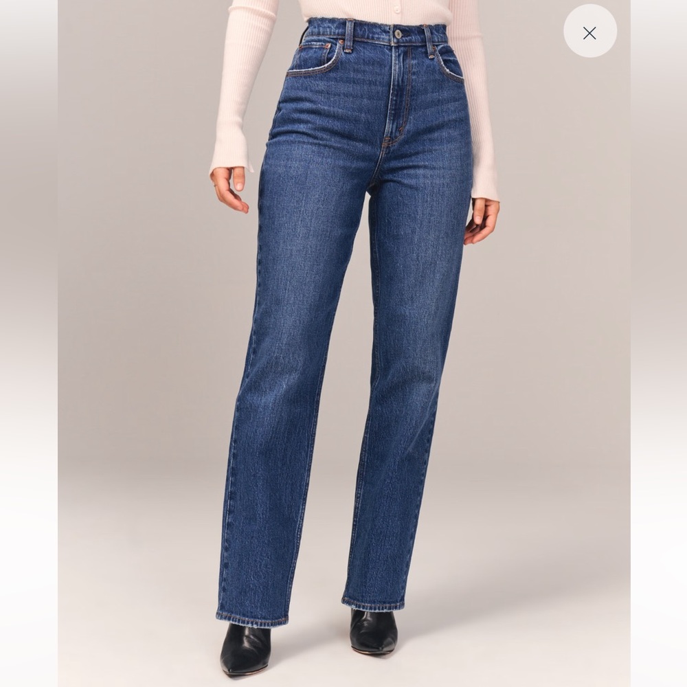 Abercrombie & Fitch 90s Straight Ultra High Rise Jean - Curve Love